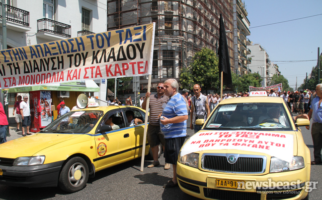 Στο τραπέζι του διαλόγου Ραγκούσης και αυτοκινητιστές