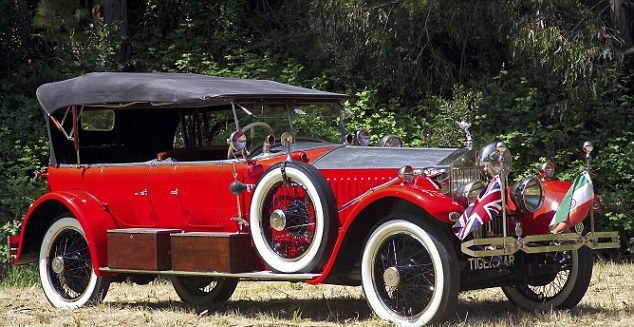 Σε δημοπρασία συλλεκτική Rolls Royce του 1925