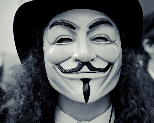 Στα χέρια των αρχών κορυφαίο στέλεχος των Anonymous και LulzSec