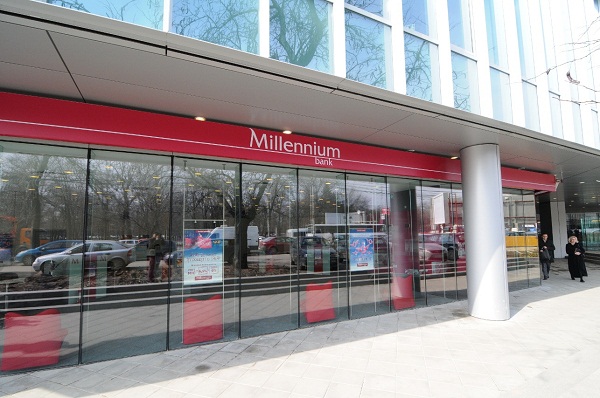 Πιθανή συγχώνευση της Millennium Bank στην Ελλάδα