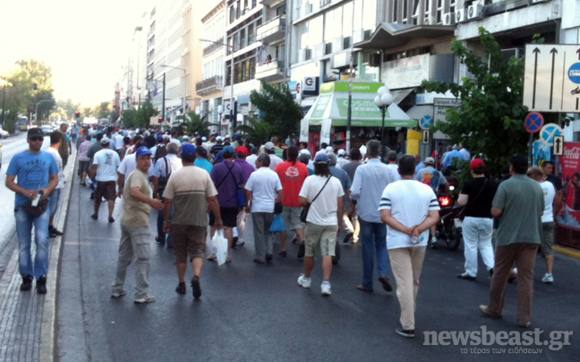 Στο κέντρο του Πειραιά κατευθύνονται οι αυτοκινητιστές