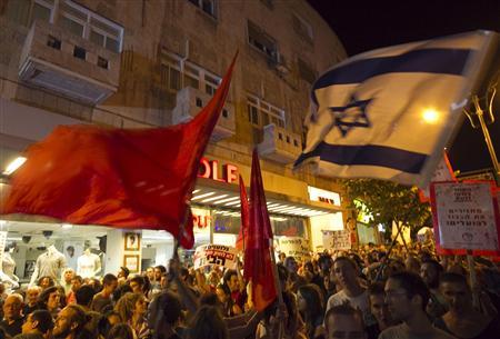 Δεν άντεξαν το υψηλό κόστος ζωής και βγήκαν στους δρόμους