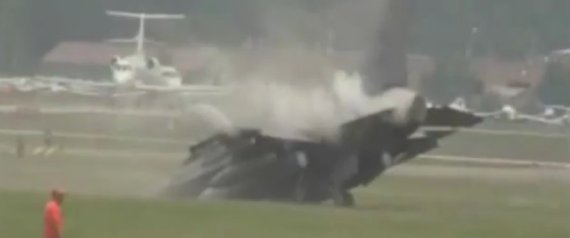 Ατύχημα σε αεροπορική επίδειξη F-16