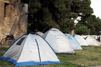 Απομακρύνθηκαν οι σκηνές από το Λευκό Πύργο