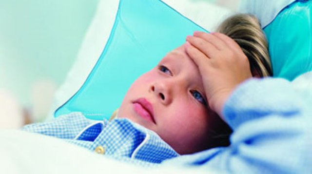 Η αντιμετώπιση του πυρετού στα μικρά παιδιά