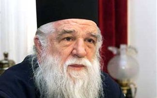 «Αγανακτώ με τις τιμές των μοναχών προς τον άθεο Τσίπρα»