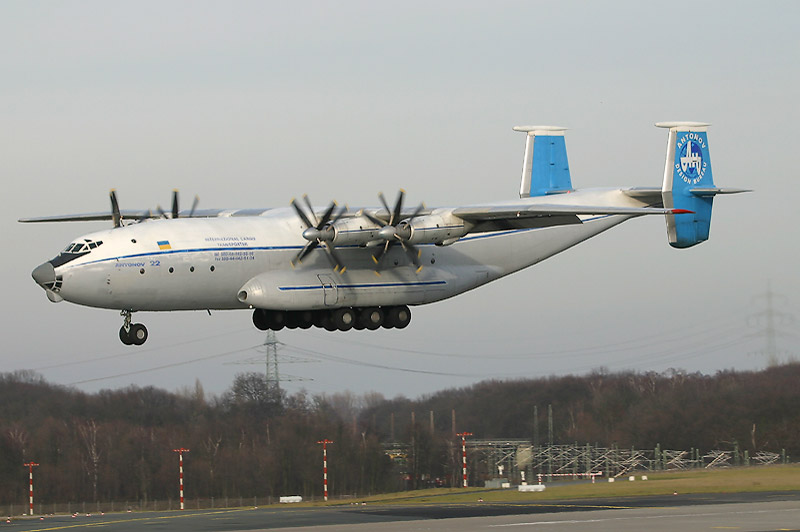 «Στο έδαφος» τα ρωσικά αεροσκάφη Antonov