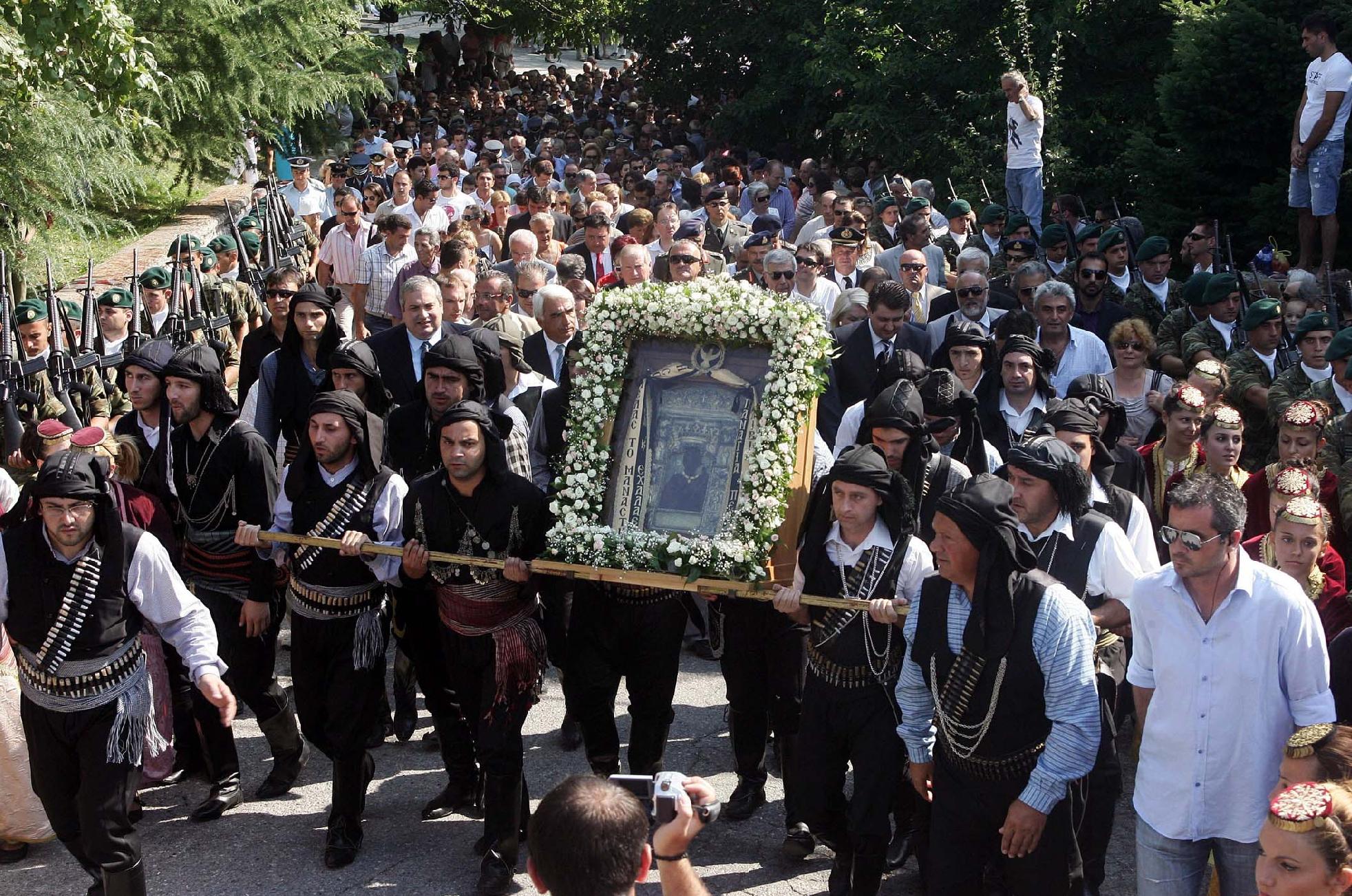 Στην Αγία Πετρούπολη η εικόνα της Παναγίας Σουμελά