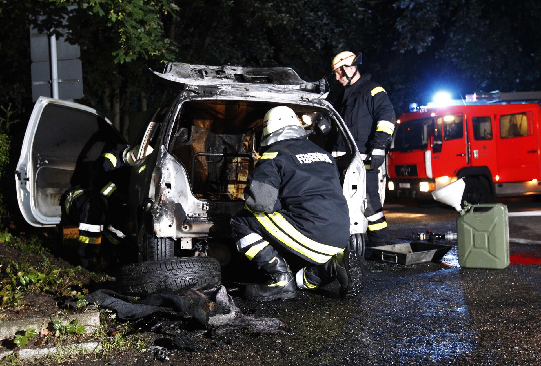 Απανθρακωμένο πτώμα εντοπίστηκε σε όχημα σε επαρχιακή οδό