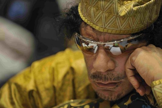 «Κόκκινο σήμα» για τον Καντάφι από τη Χάγη