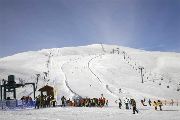 Σύσκεψη για την καλύτερη λειτουργία του χιονοδρομικού του Καϊμακτσαλάν