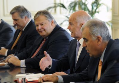 Ντόμινο αρρυθμίας στην κυβέρνηση