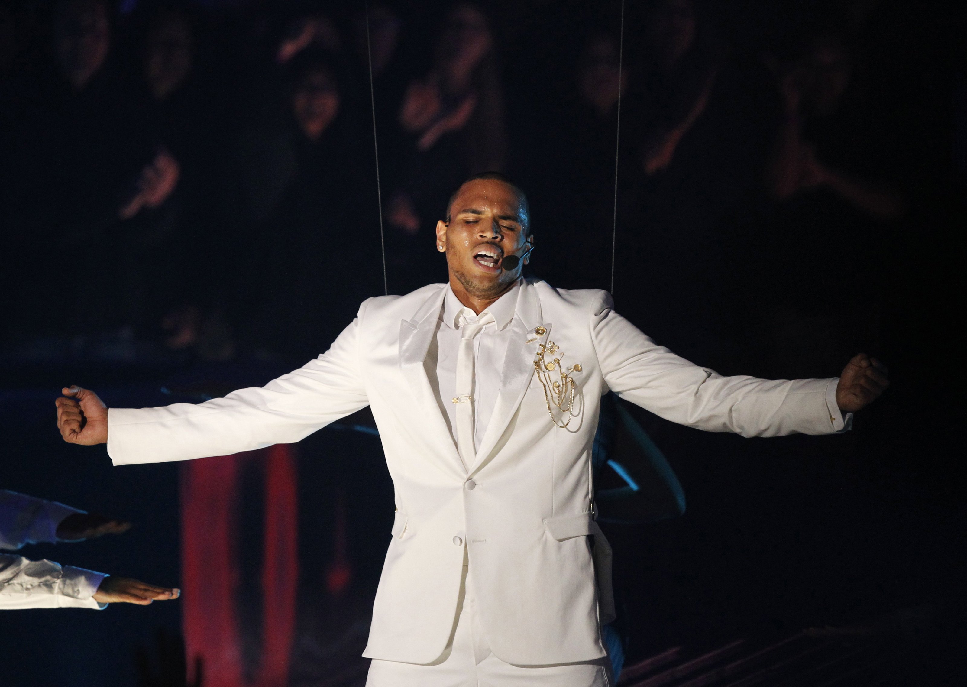 Επέστρεψε το πανάκριβο ρολόι στον Chris Brown!