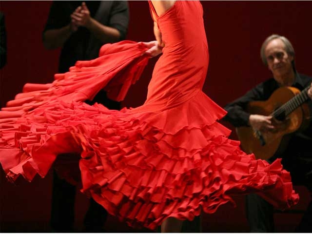 Σε ρυθμούς Flamenco η Nova All Sports Show &#038; Fashion
