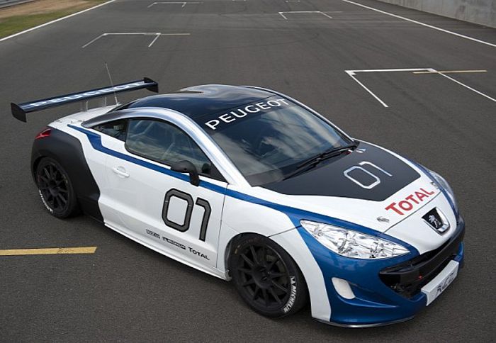 Το αγωνιστικό Peugeot Sport RCZ