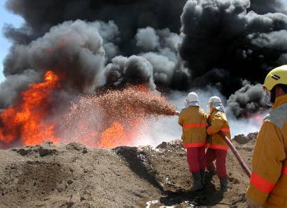 Tουλάχιστον 10 νεκροί από πυρκαγιά σε πετρελαϊκή εταιρεία