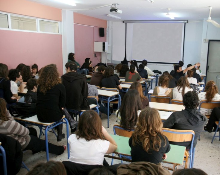 Στα 9.000 ευρώ τα φροντιστήρια των μαθητών στο Λύκειο