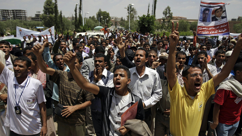 Νεκροί τουλάχιστον είκοσι αντικυβερνητικοί στην Υεμένη