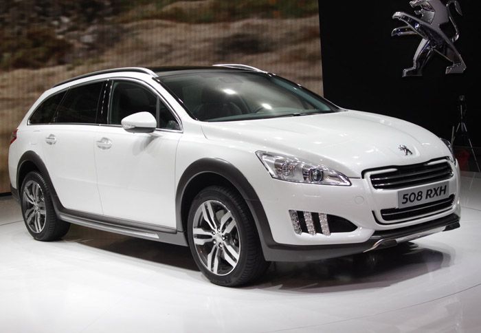 Το τετρακίνητο και υβριδικό Peugeot 508 RXH