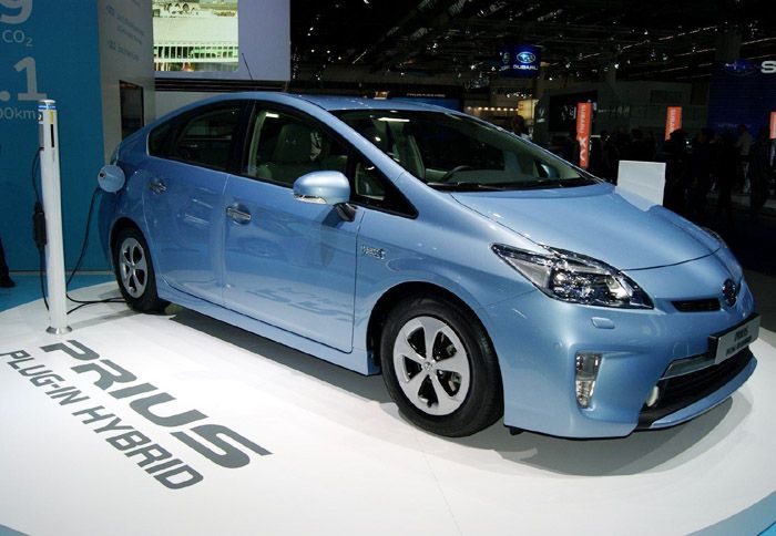 Το οικονομικό Toyota Prius Plug-in