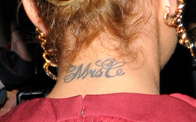 Σε ποια ανήκει το τατουάζ