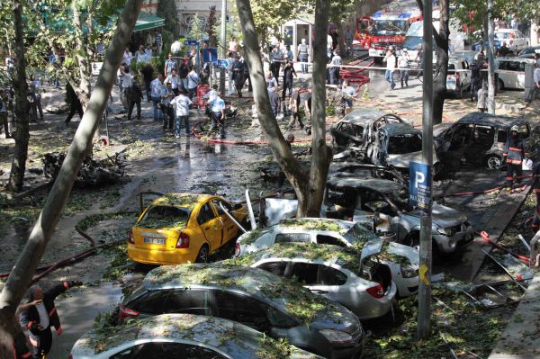 Πέντε νεκροί από επίθεση Κούρδων σε σχολή της αστυνομίας
