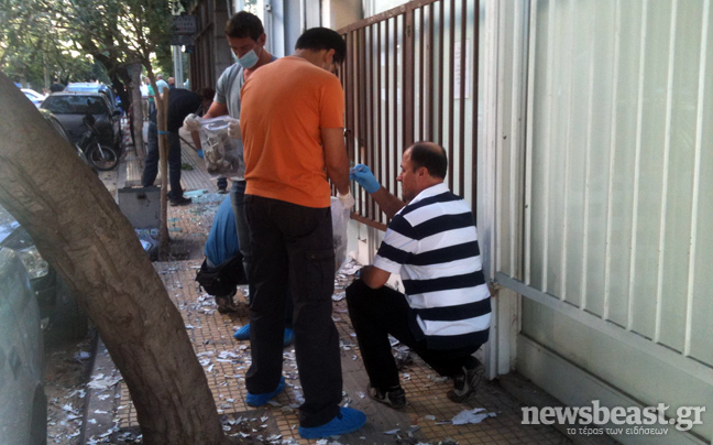 Από χειροβομβίδα η έκρηξη στα Σεπόλια