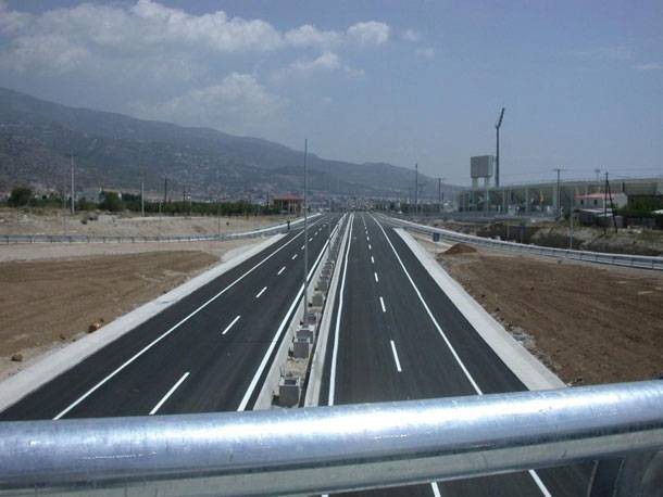 Μέχρι τέλος του έτους η ολοκλήρωση των οδικών έργων στην χερσόνησο της Κασσάνδρας