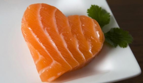 Τα λιπαρά ψάρια ωφελούν όσους πάσχουν από καρκίνο του προστάτη