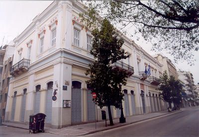 Υπό κατάληψη και το δημαρχείο της Πάτρας