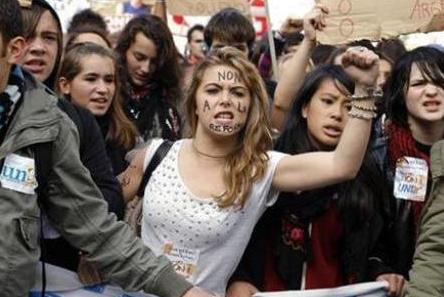 Μαθητές της Κρήτης καλούν για συμμετοχή στα συλλαλητήρια