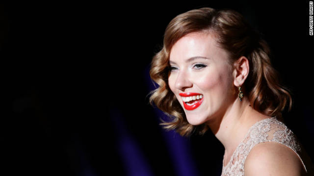 Μηλόξυδο και λεμόνι «ψηφίζει» η Scarlett Johansson