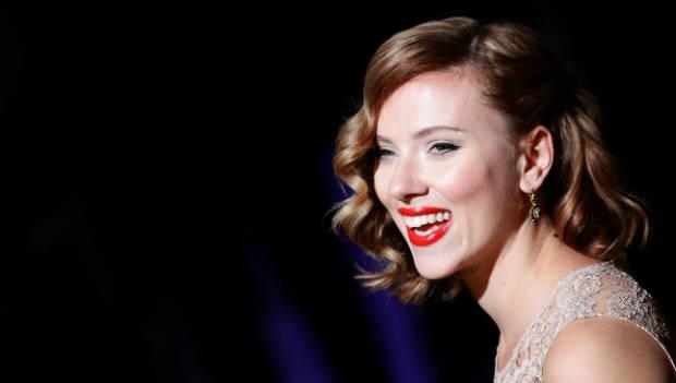 Πώς νιώθει η Scarlett Johannson ως μούσα των D&G;