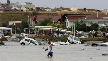 Στους δέκα οι νεκροί από τις βροχές στην Αλγερία