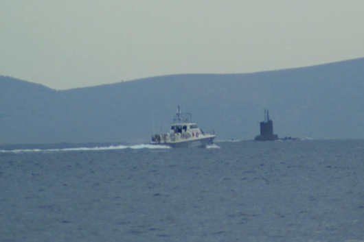 Σε απόσταση αναπνοής ελληνικά και τουρκικά σκάφη