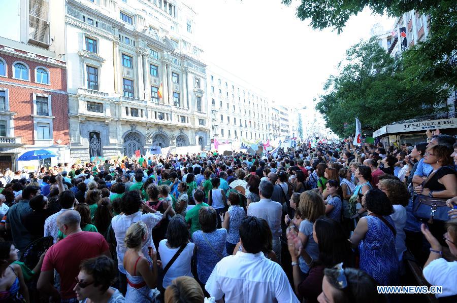 Συνεχίζονται οι διαδηλώσεις εκπαιδευτικών στην Ισπανία