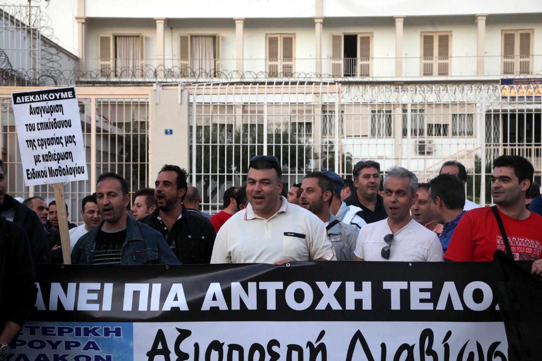 Θα αποκλείσουν αύριο το υπουργείο Δικαιοσύνης