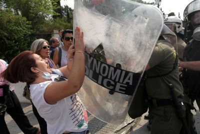 Μηνύσεις θα καταθέσει η Ένωση Φωτορεπόρτερ Ελλάδας
