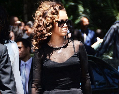 Άλλαξε λουκ η Rihanna;