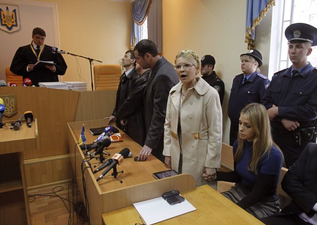 Οι πρώτες αντιδράσεις για την καταδίκη της Τιμοσένκο