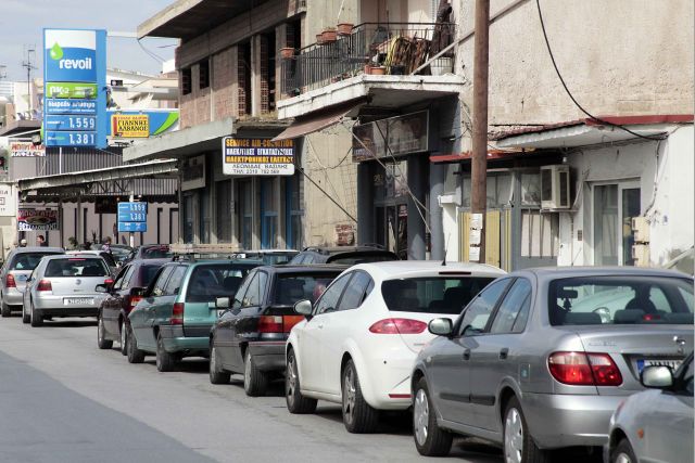 Όργιο κερδοσκοπίας με την αμόλυβδη