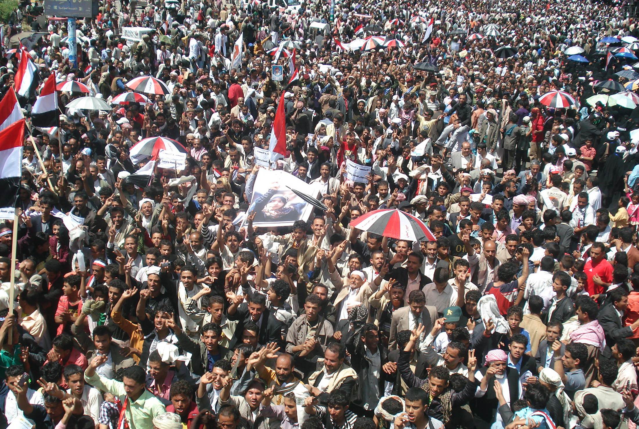 Τουλάχιστον δώδεκα οι νεκροί στην Υεμένη