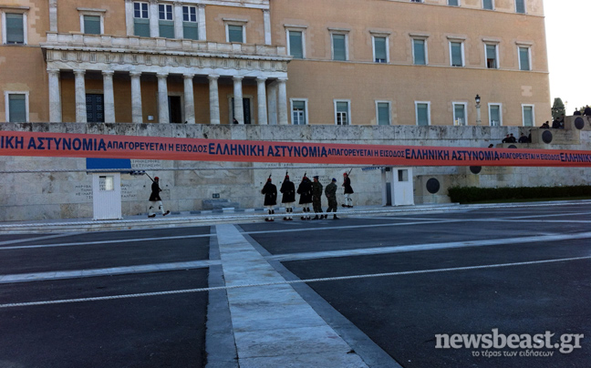 Η πόλη ετοιμάζεται&#8230;