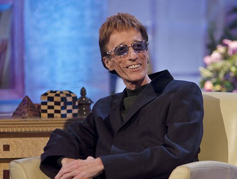 Πολύ σκληρός για να πεθάνει ο Robin Gibb