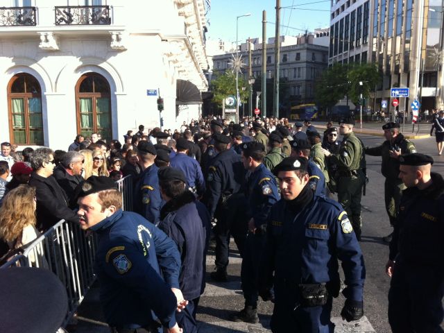 Δρακόντεια τα μέτρα ασφαλείας στο Σύνταγμα