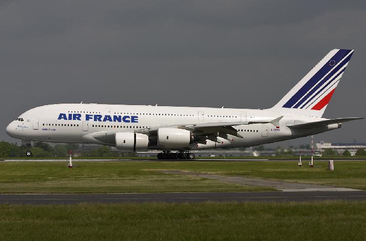 Συνεχίζεται η απεργία των πιλότων στη Γαλλία