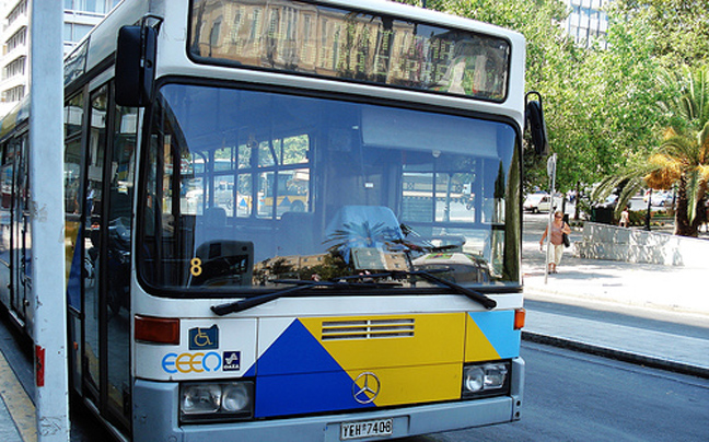 Αλλαγές δρομολογίων λεωφορείων και τρόλεϊ την Κυριακή στην Καλλιθέα