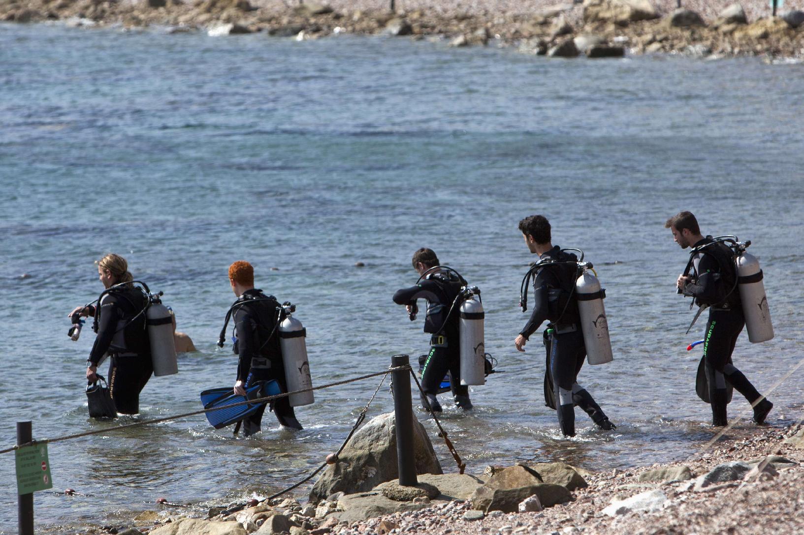 Ένας νεκρός στο πλοίο στην Ερυθρά Θάλασσα