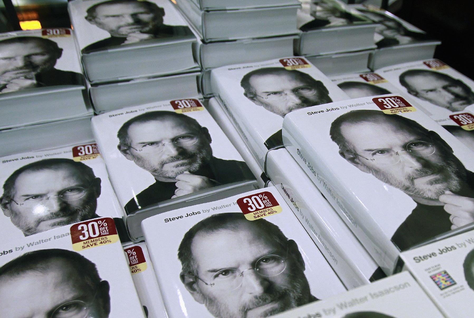 «Σαρώνει» η βιογραφία του Steve Jobs