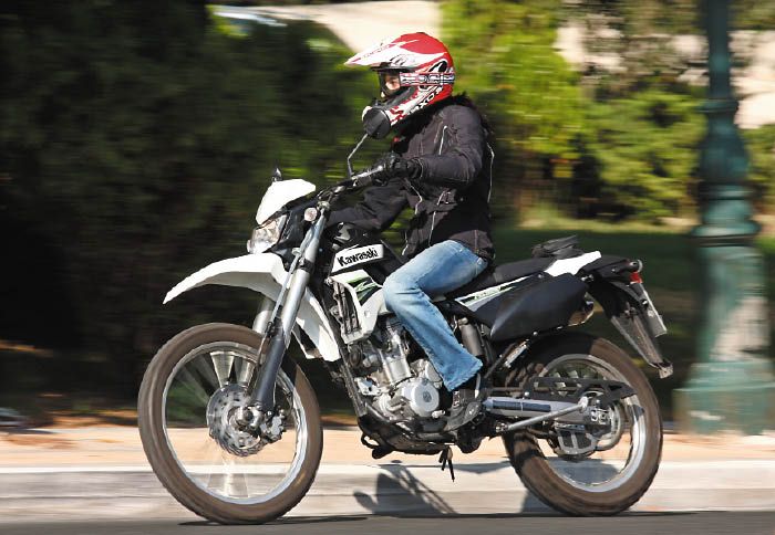 Kawasaki KLX 250S, ευπροσάρμοστο σε όλες τις συνθήκες